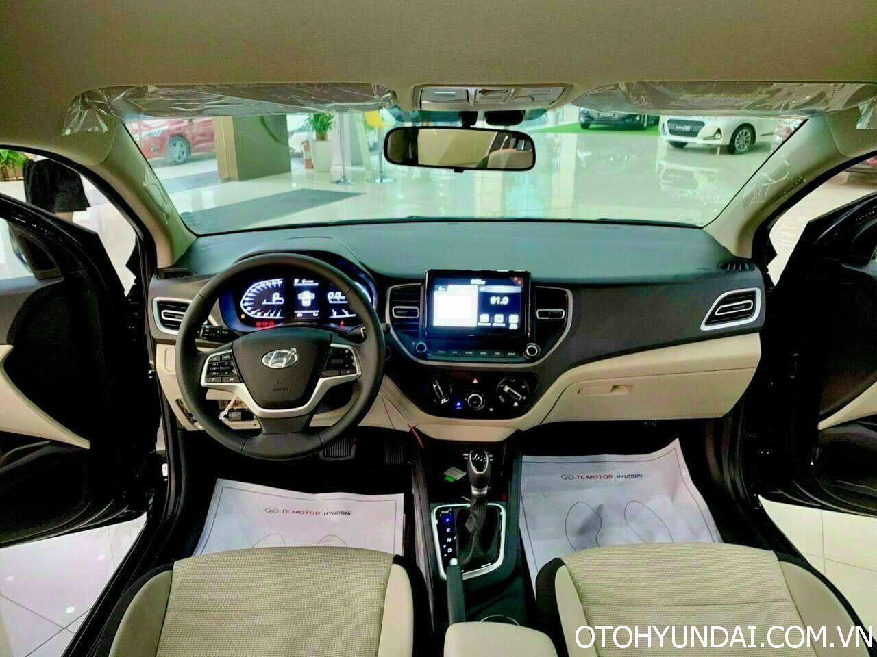 Nội thất xe Hyundai Accent 1.4 AT đặc biệt 2023