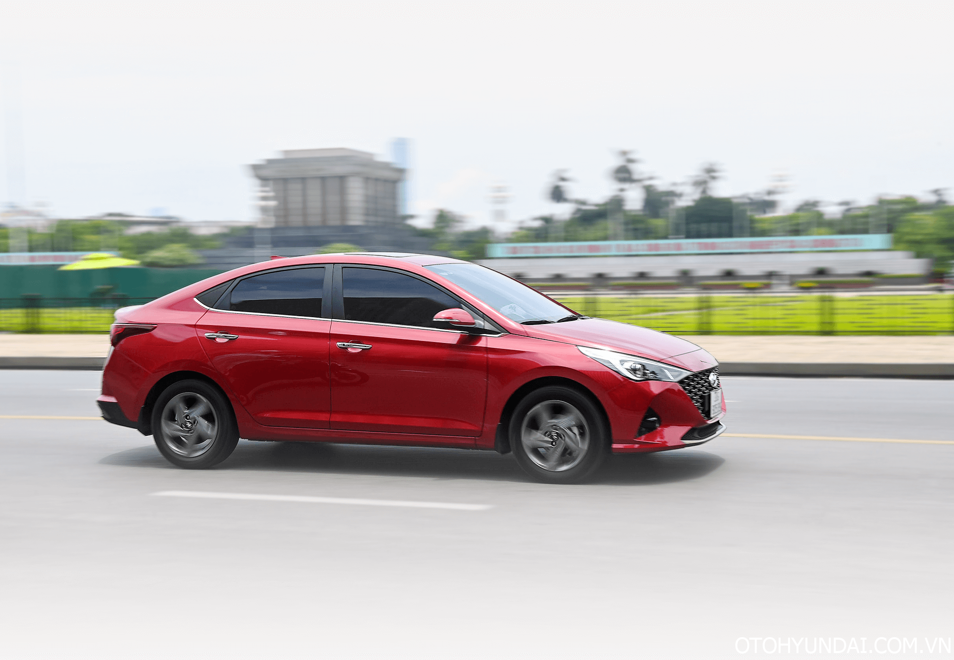 eccent 2023 | Lối thiết kế đơn giản nhưng đẹp mắt ở phần thân của Hyundai Accent