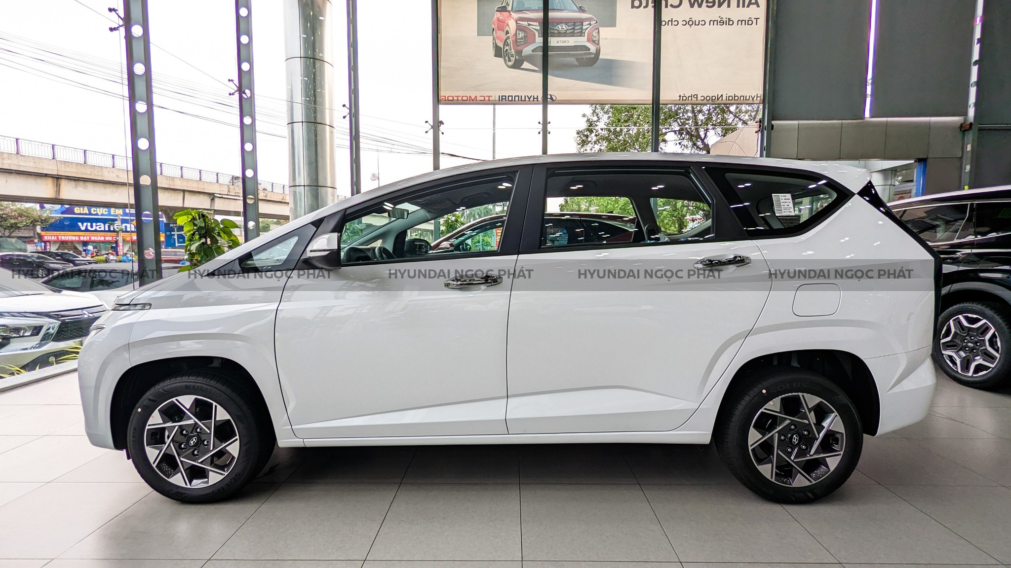 Hyundai đồng nai | xe trưng bày tại đại lý