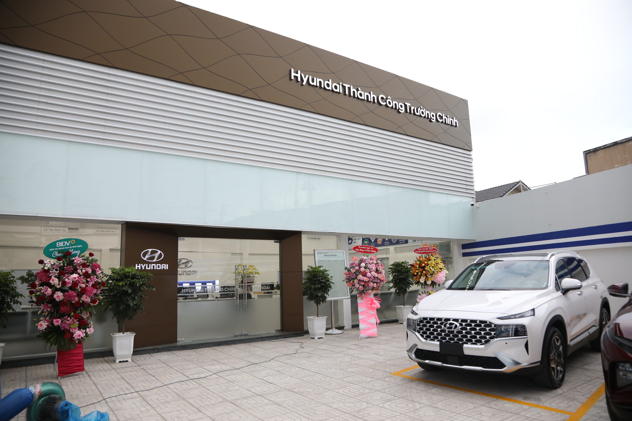 Hyundai Bình Tân Hyundai Quận Bình Tân | Cổng chính xưởng dịch vụ 2s Hyundai Quận Bình Tân