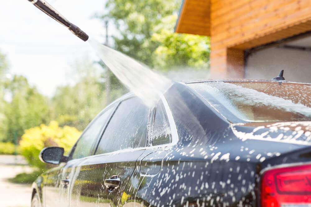 hướng dẫn rửa xe ô tô tại nhà