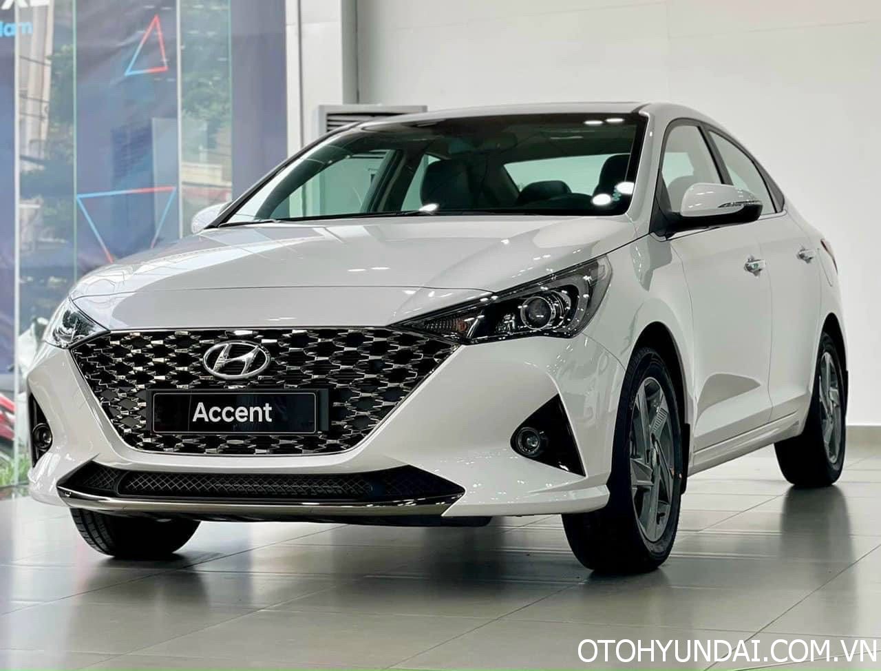 Hyundai accent màu trắng | ngoại thất xe hyundai accent màu trắng