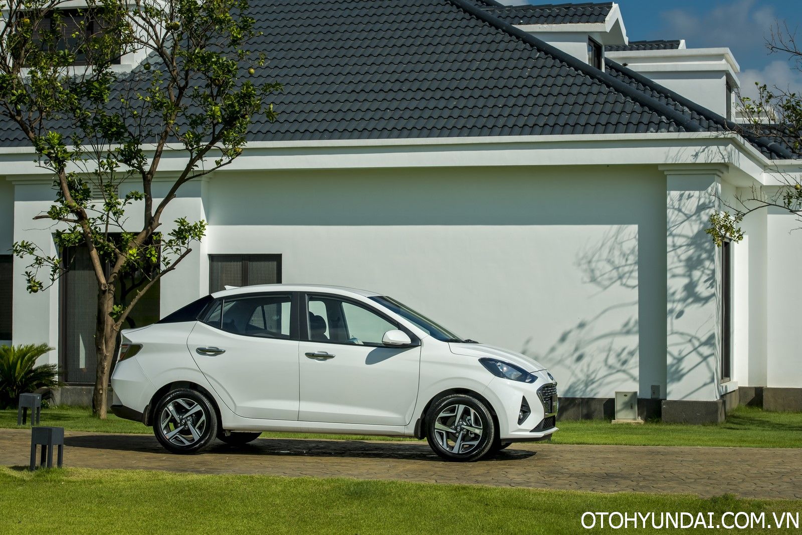 hyundai i10 trả góp