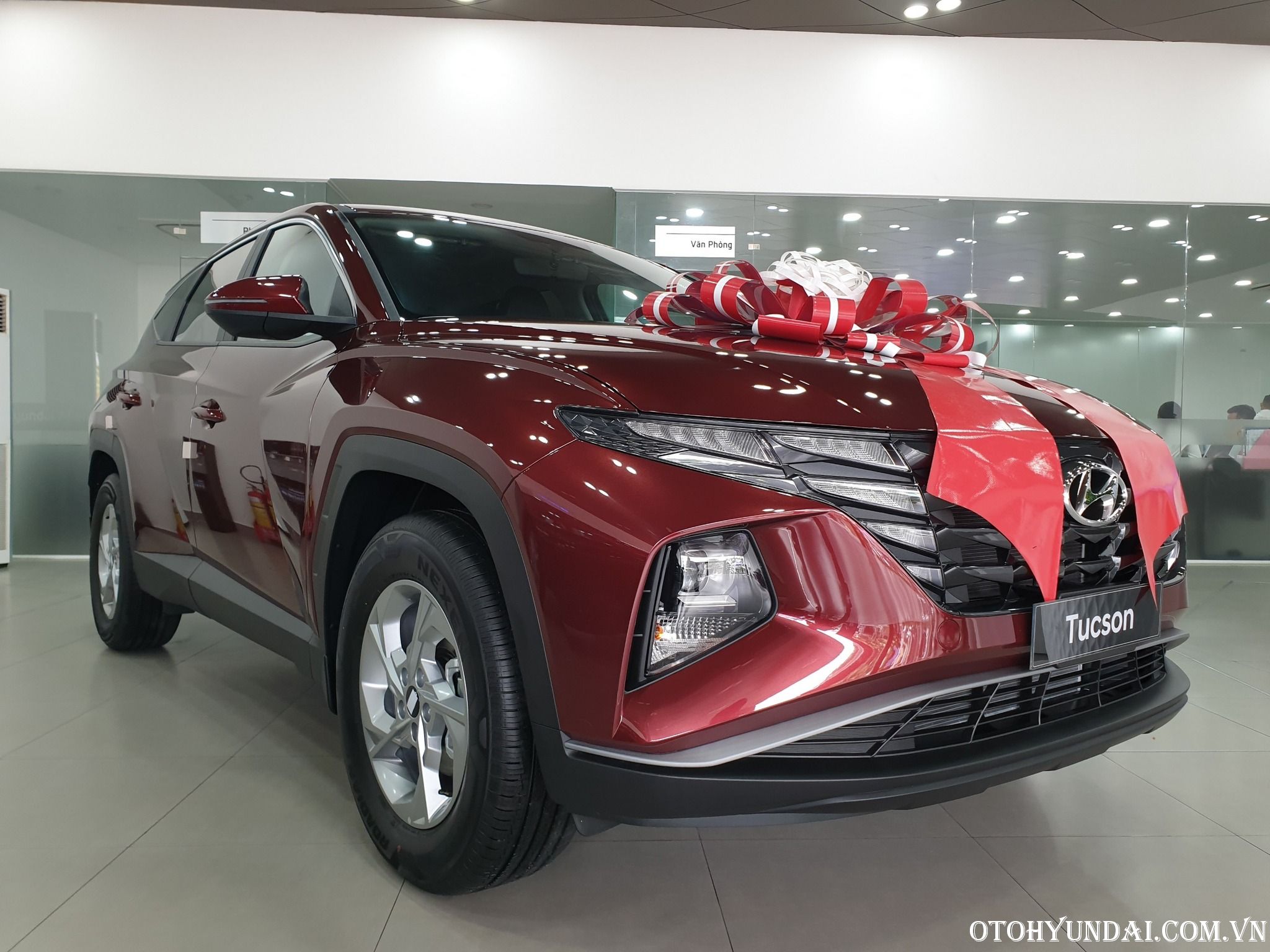 hyundai miền nam 1S | xe trưng bày tại đại lý hyundai miền nam 