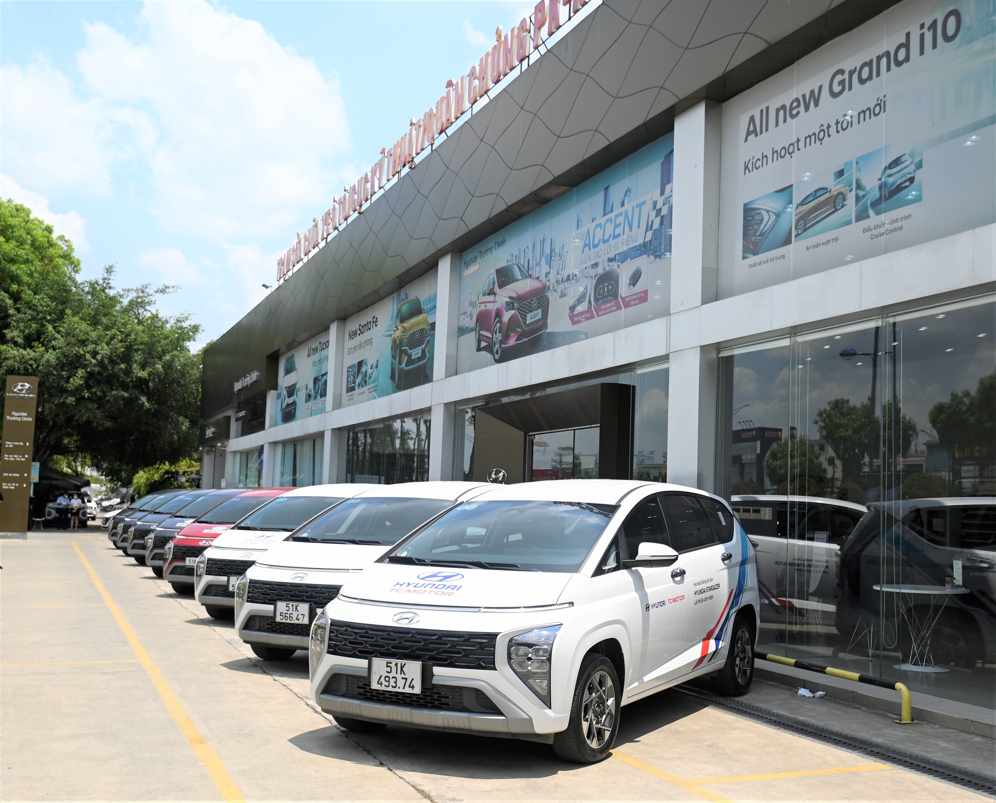 lái thử xe hyundai tại quận bình tân - 1