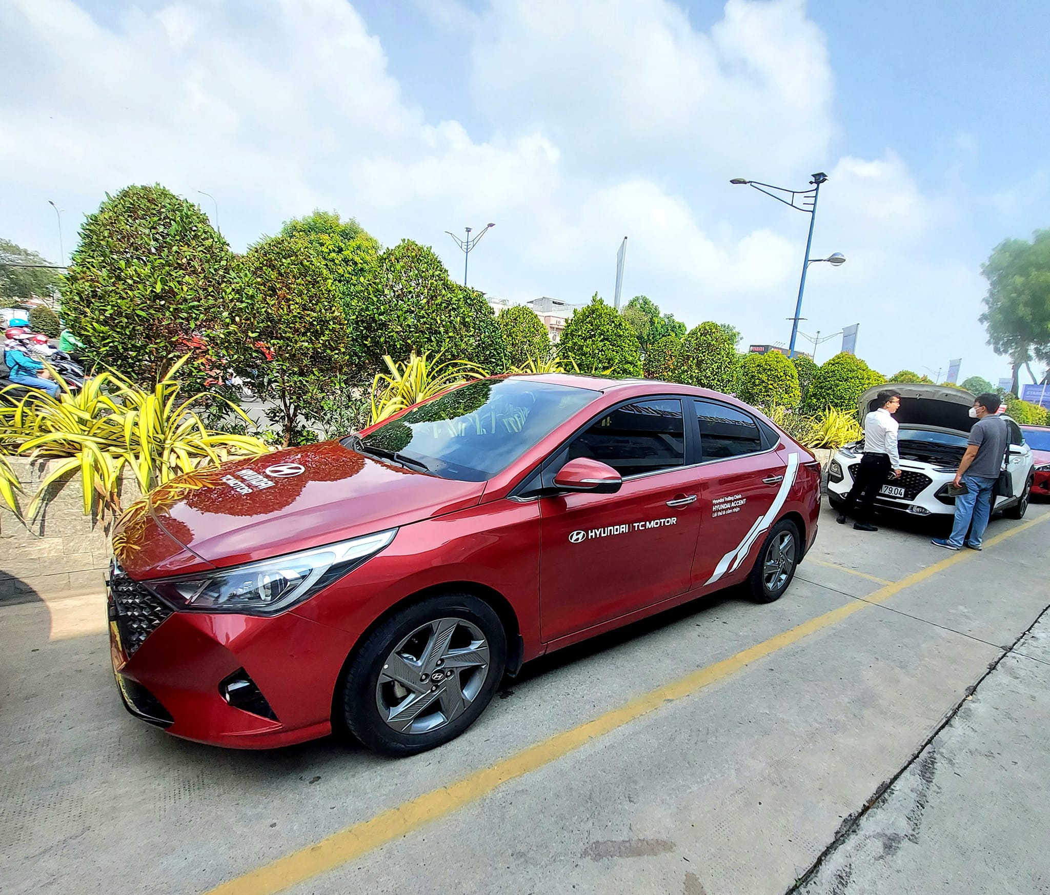 lái thử xe hyundai tại quận bình tân - 5