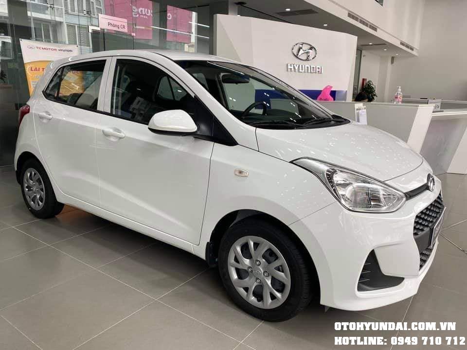 So sánh xe Hyundai Grand i10 MT Base và AT Tiêu chuẩn So sánh xe Hyundai Grand i10 MT Base và AT Tiêu chuẩn