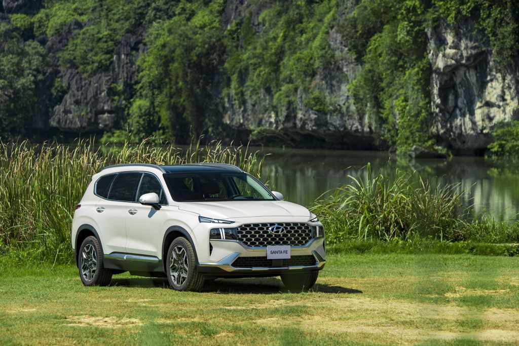 Hyundai SantaFe Hybrid chính thức ra mắt tại Việt Nam: Giá bán từ 1,450 tỷ đồng Hyundai SantaFe Hybrid - 3