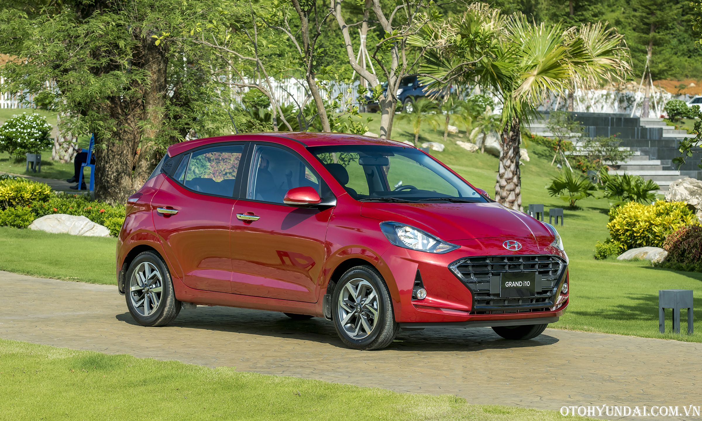 So sánh xe Hyundai Grand i10 AT Tiêu Chuẩn và i10 AT Đặc Biệt So sánh về Động cơ và hiệu suất xe Hyundai Grand i10 AT Tiêu Chuẩn và i10 AT Đặc Biệt