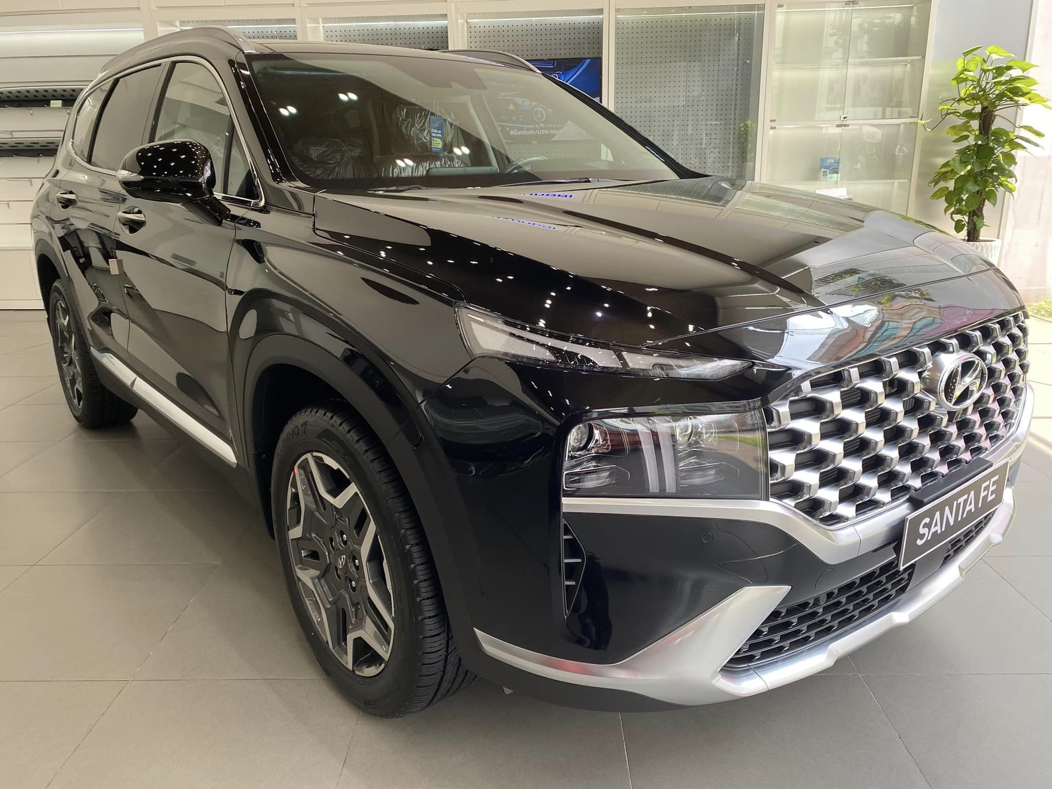 Đại lý Hyundai chính hãng tại Hồ Chí Minh Xe hyundai Santafe