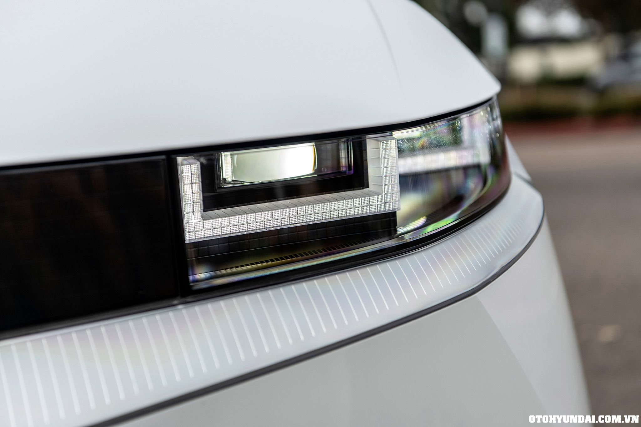 Ngoại thất Hyundai Ioniq 5 | Cận cảnh đèn chiếu sáng