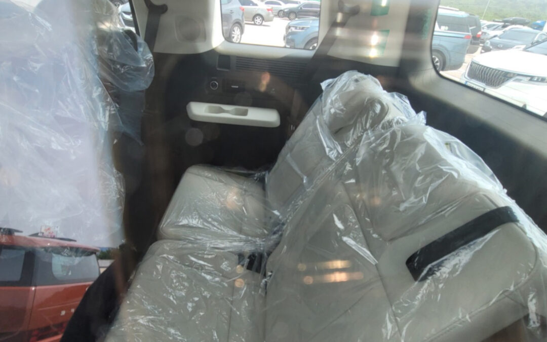 Hyundai SantaFe 2024 xuất hiện ngoài đời với thiết kế mới lạ Hyundai SantaFe 2024 | Hyundai SantaFe 2024 xuất hiện ngoài đời với thiết kế mới lạ - 8