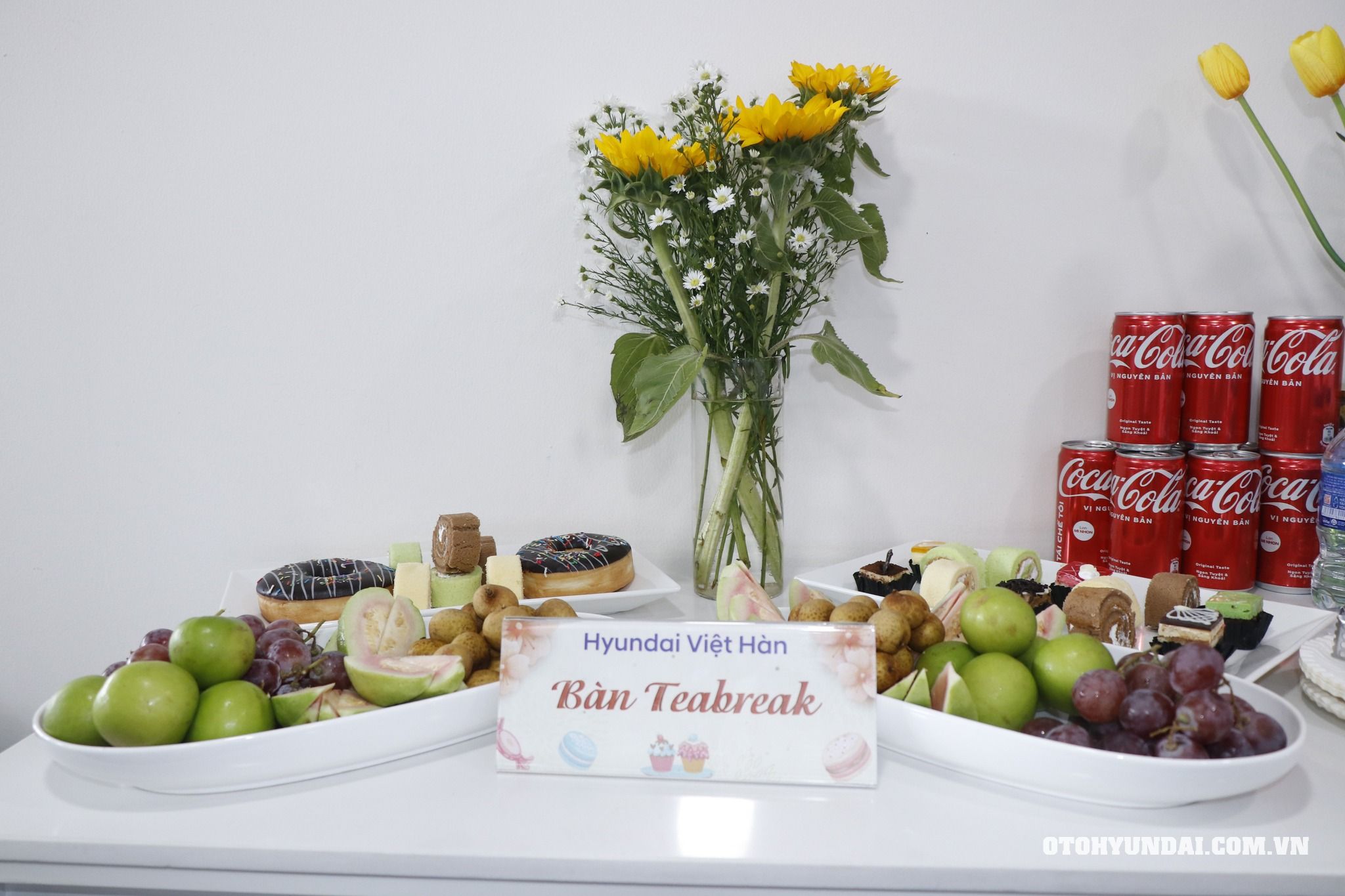 bàn tiệc tại sự kiện lái thử xe hyundai việt hàn