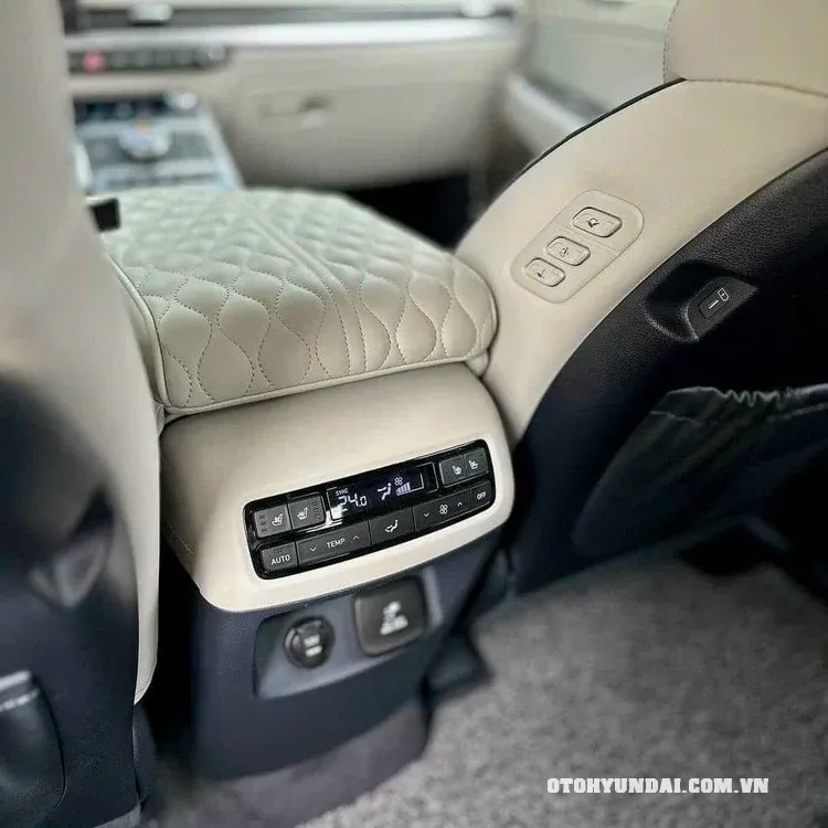 Cận cảnh Hyundai Palisade 2023 sắp ra mắt tại Việt Nam: Dáng vẻ cứng cáp, nội thất sang xịn Cận cảnh Hyundai Palisade 2023 sắp ra mắt tại Việt Nam - 5