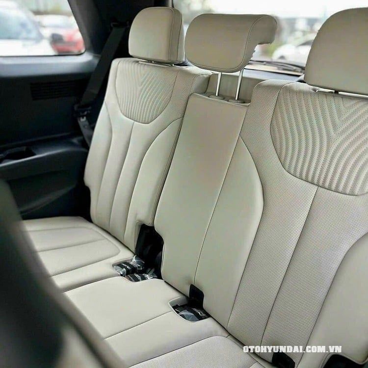 Cận cảnh Hyundai Palisade 2023 sắp ra mắt tại Việt Nam: Dáng vẻ cứng cáp, nội thất sang xịn Cận cảnh Hyundai Palisade 2023 sắp ra mắt tại Việt Nam - 6