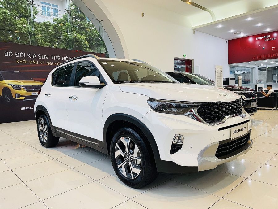 Top xe bán chạy tháng 10/2023: Xe Hyundai góp 4 mẫu xe Kia Sonet: 1.152 xe