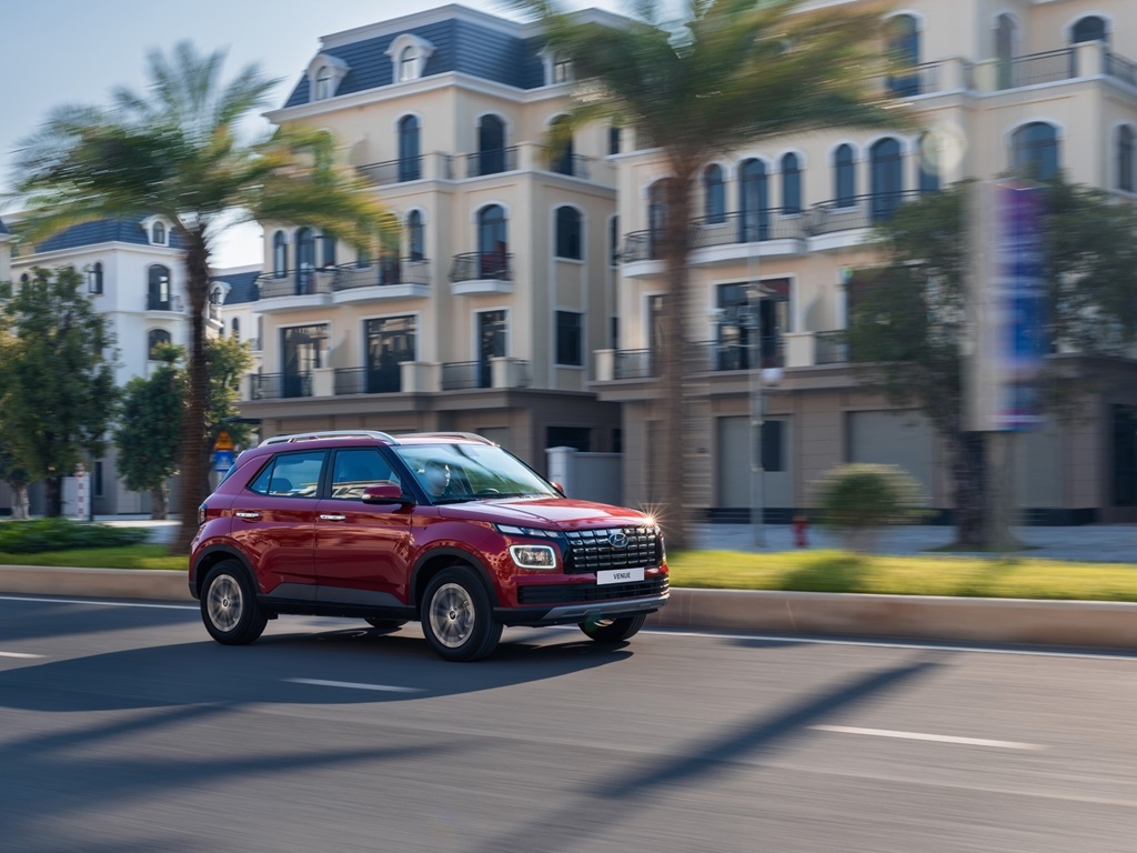 Top 4 mẫu SUV hạng A hấp dẫn nhất hiện nay Top 4 mẫu SUV hạng A hấp dẫn nhất hiện nay - Hyundai Venue giá bán từ 539 – 579 triệu đồng