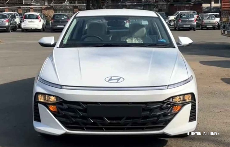 Hyundai Accent 2024 thay đổi hoàn toàn về thiết kế