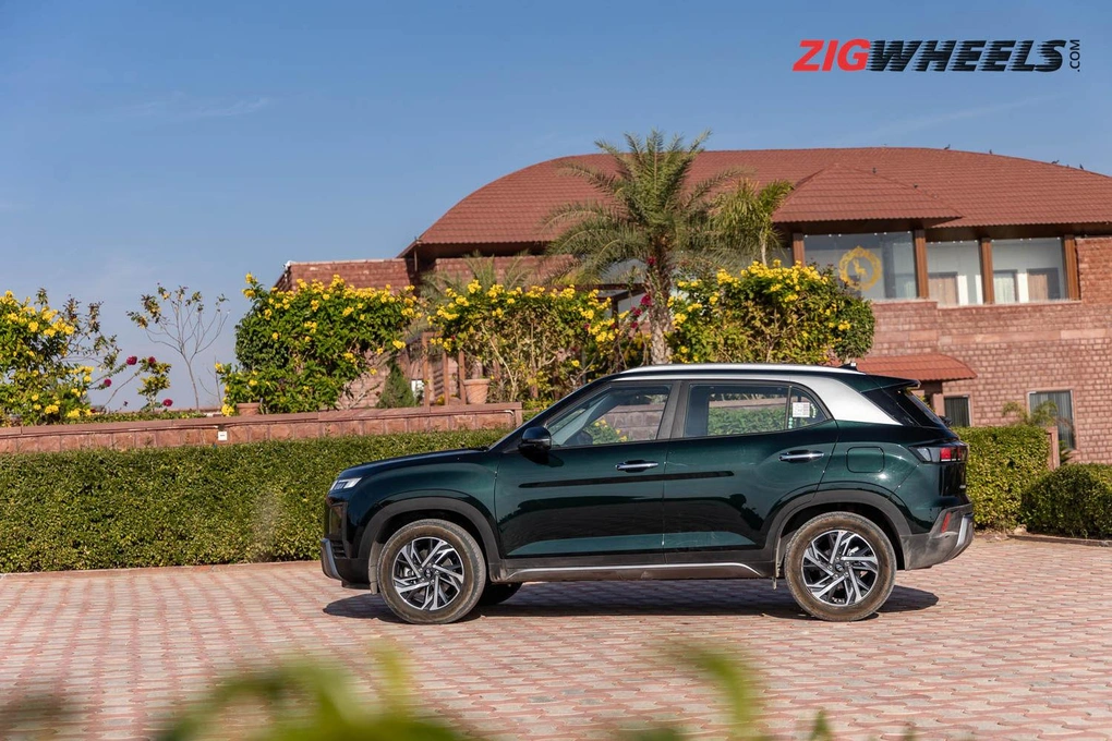 Hyundai Creta phiên bản 2024 được cập nhật với thiết kế và các tính năng mới, tăng cường sự cạnh tranh với các đối thủ trong phân khúc. Hyundai Creta phiên bản 2024 được cập nhật với thiết kế và các tính năng mới, tăng cường sự cạnh tranh với các đối thủ trong phân khúc. - 4