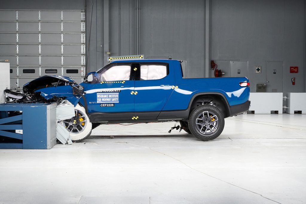 Hyundai xuất sắc đứng đầu giải thưởng an toàn của IIHS - 5