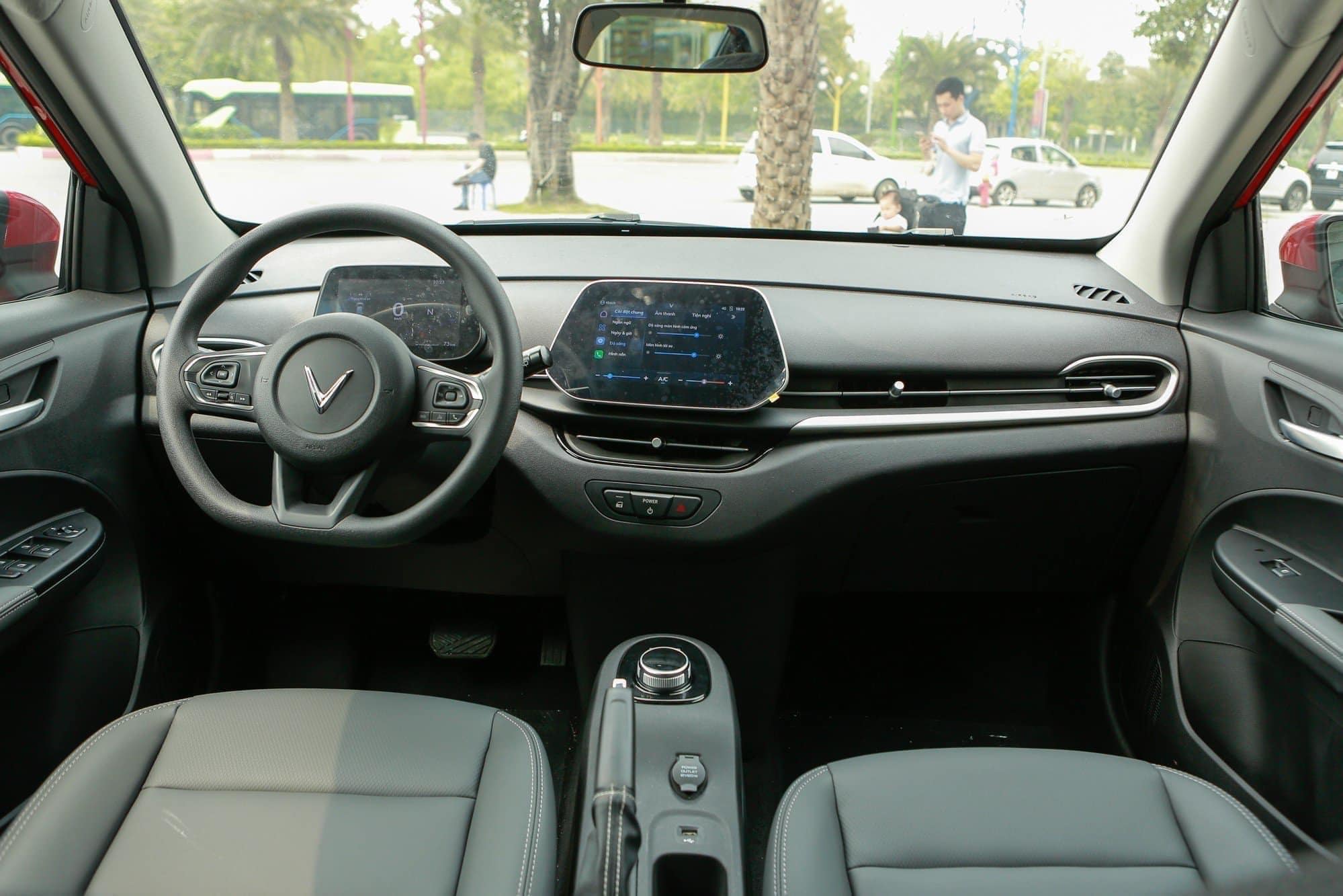 Nội thất VinFast VF 5 tràn ngập tiện ích hiện đại